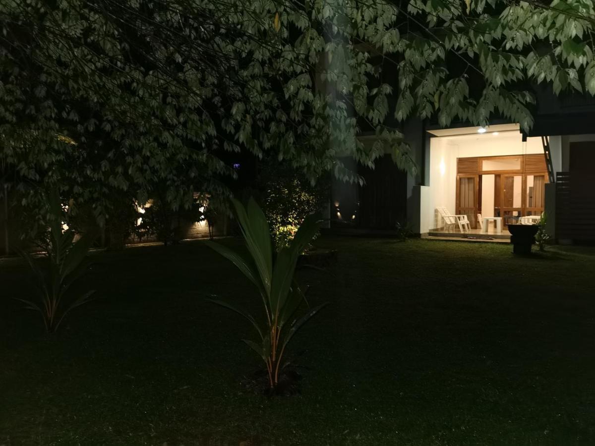 Ruwinsons Canal Garden Anuradhapura Ngoại thất bức ảnh