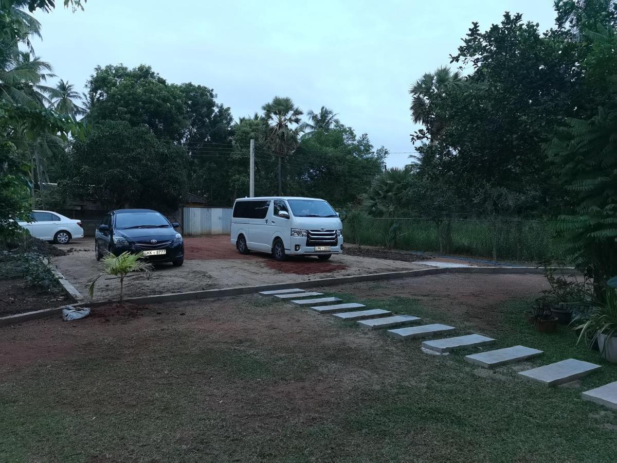 Ruwinsons Canal Garden Anuradhapura Ngoại thất bức ảnh