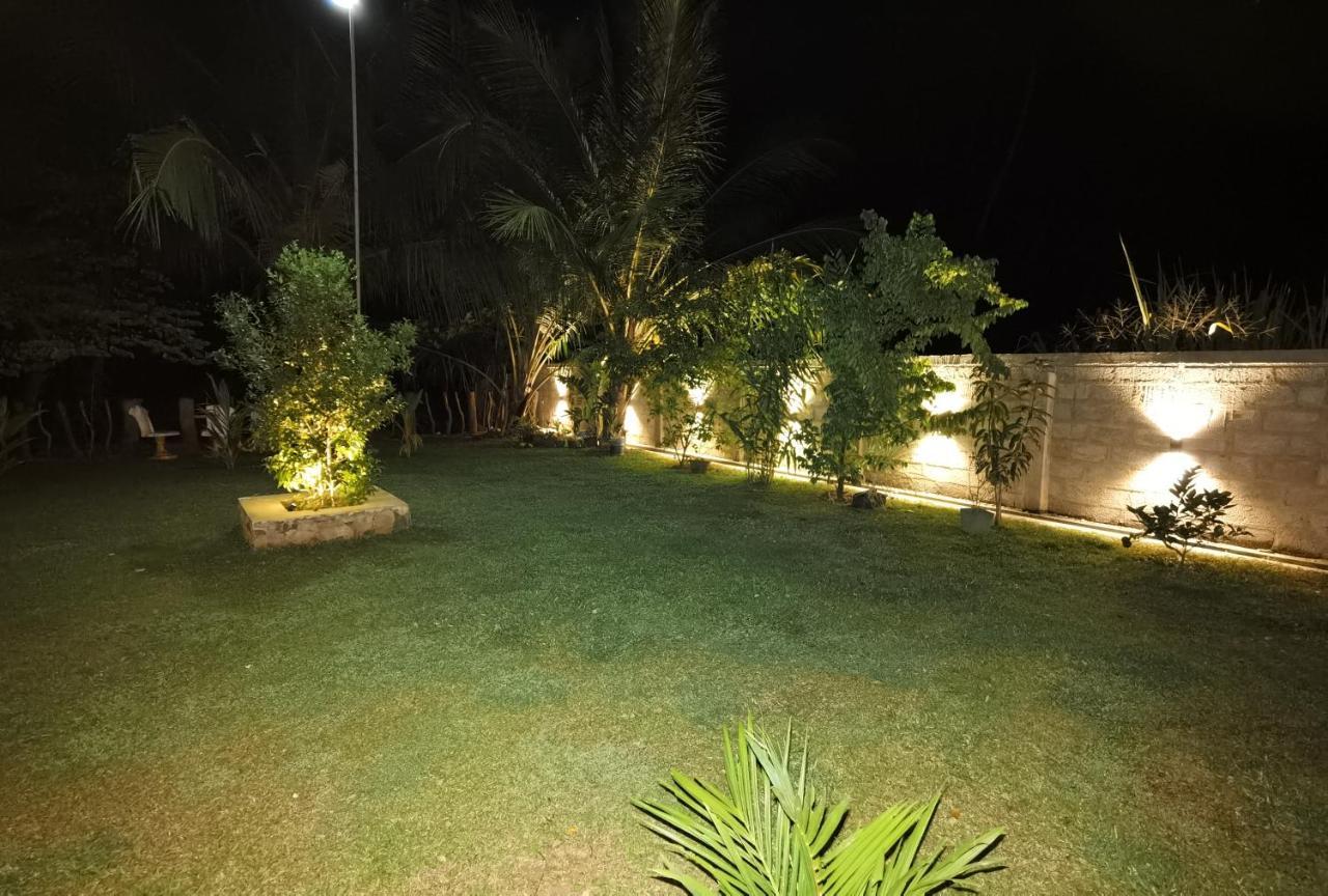 Ruwinsons Canal Garden Anuradhapura Ngoại thất bức ảnh