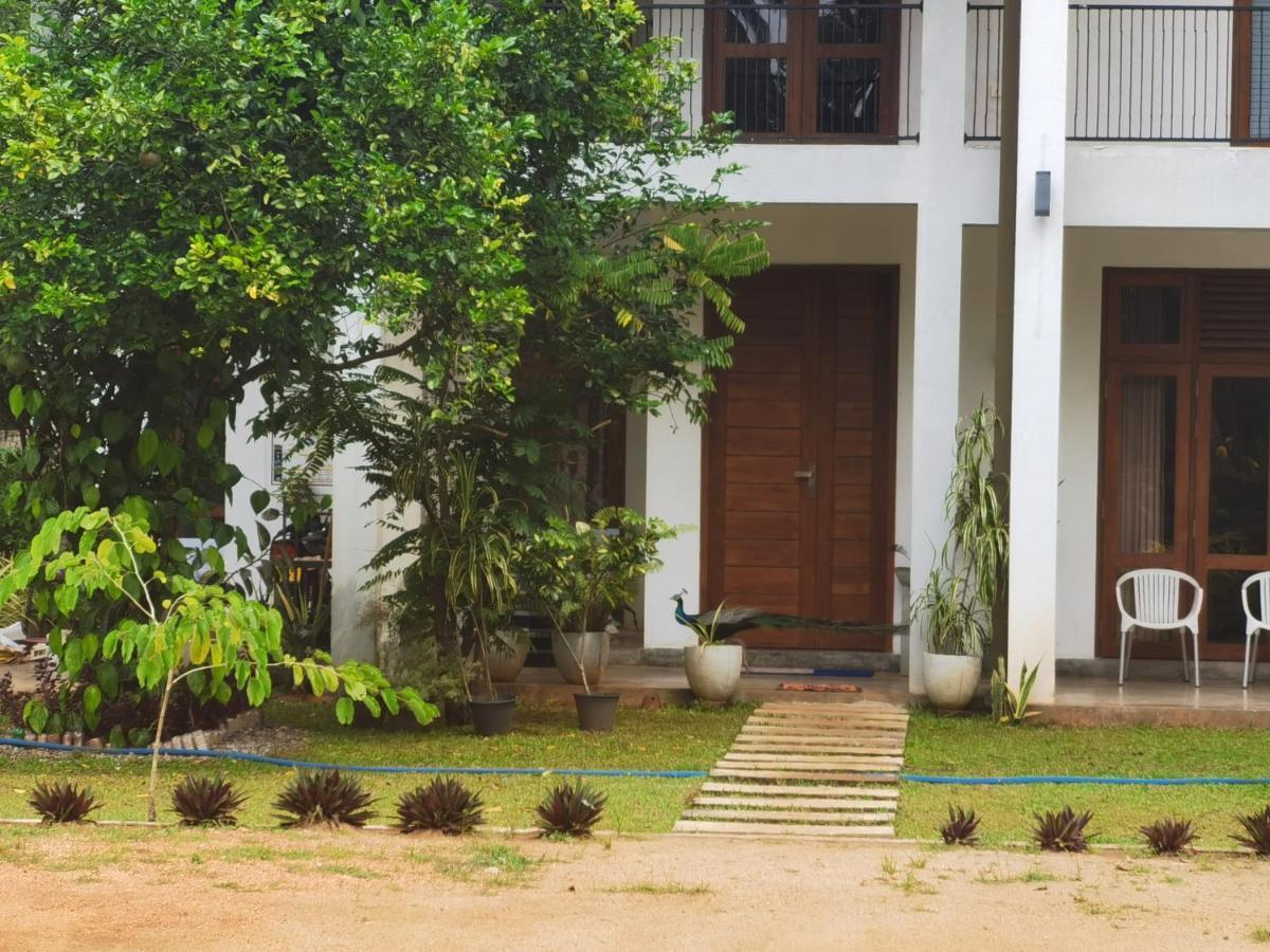 Ruwinsons Canal Garden Anuradhapura Ngoại thất bức ảnh