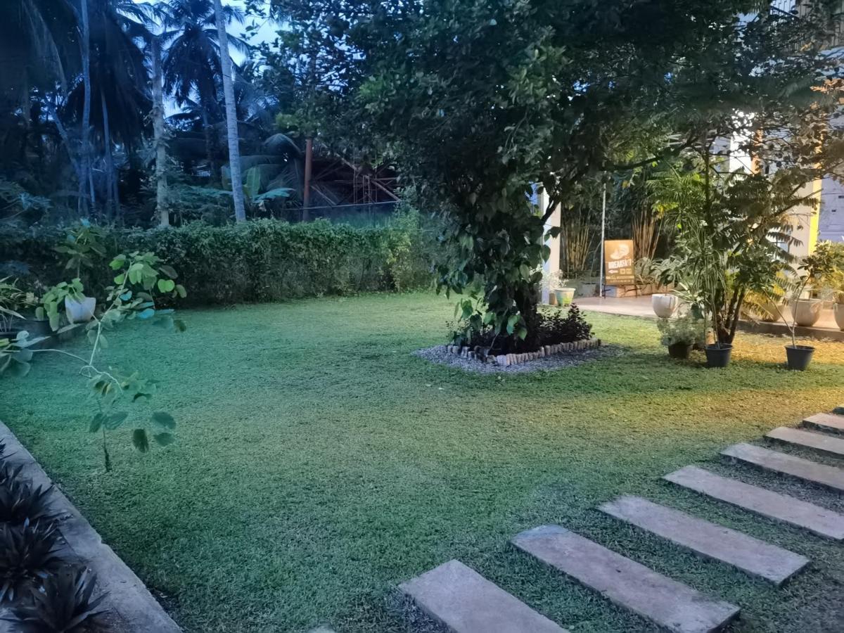 Ruwinsons Canal Garden Anuradhapura Ngoại thất bức ảnh